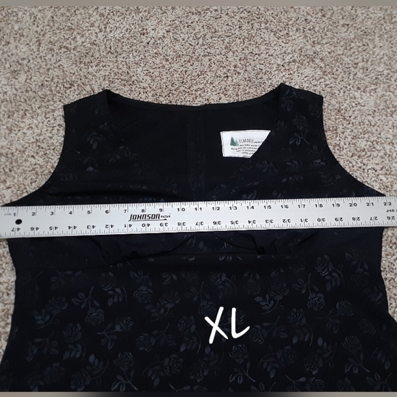 Little Black Dress - Picture 8 of 14